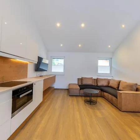 Tatil Evi Haus Schnoell 1