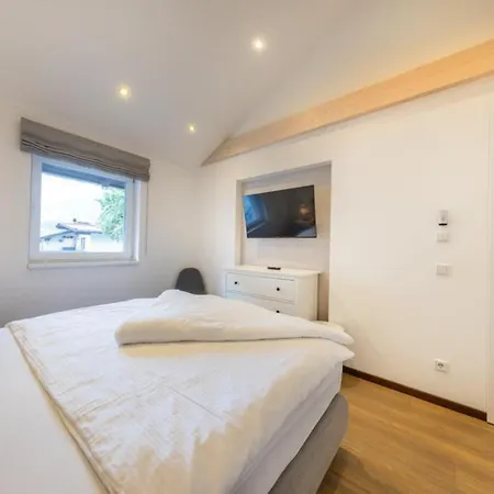 Haus Schnoell 1 Миттерзилль