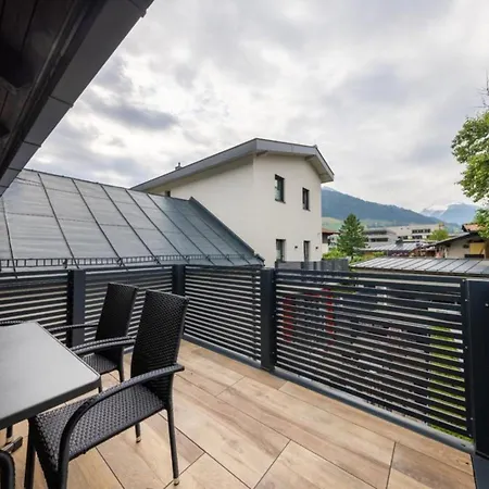 Haus Schnoell 1 Tatil Evi *