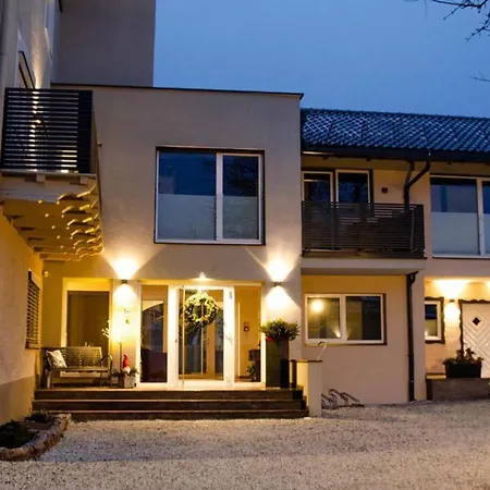 Haus Schnoell 1 Mittersill